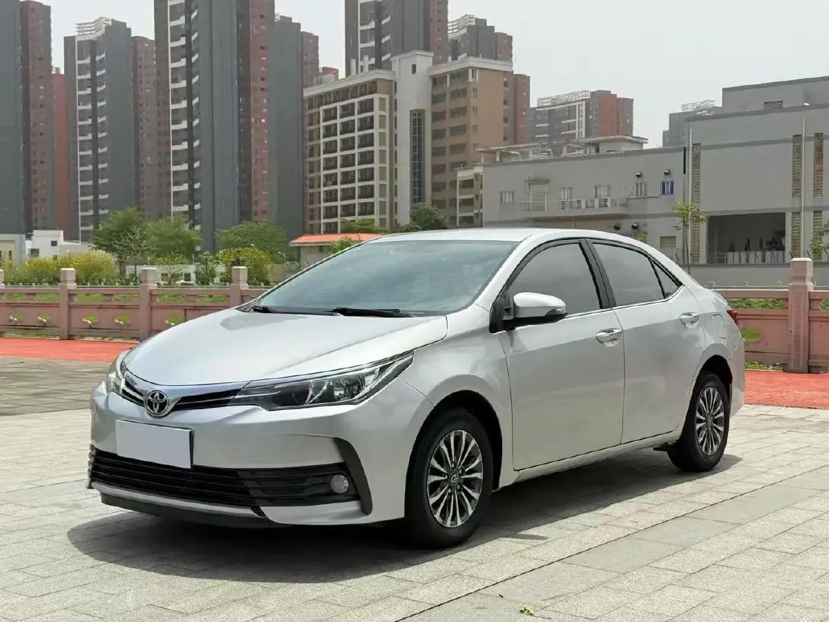 2018 Toyota Corolla 1.2T 116HP L4 CVT