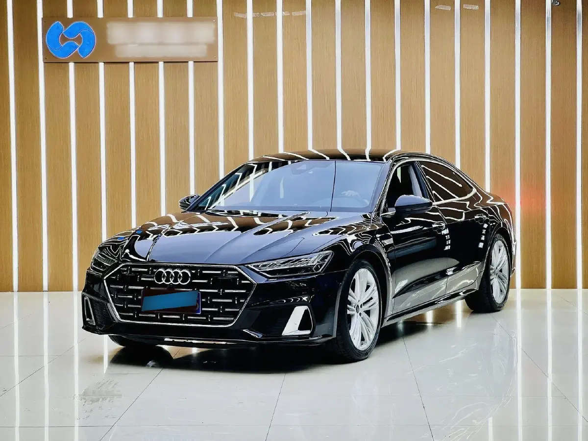 2024 Audi A7L 2.0T 245HP L4 7DCT