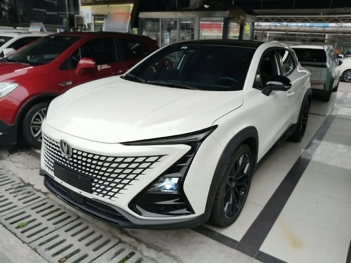 2022 ChangAn UNI-T 2.0T 233HP L4 8AT