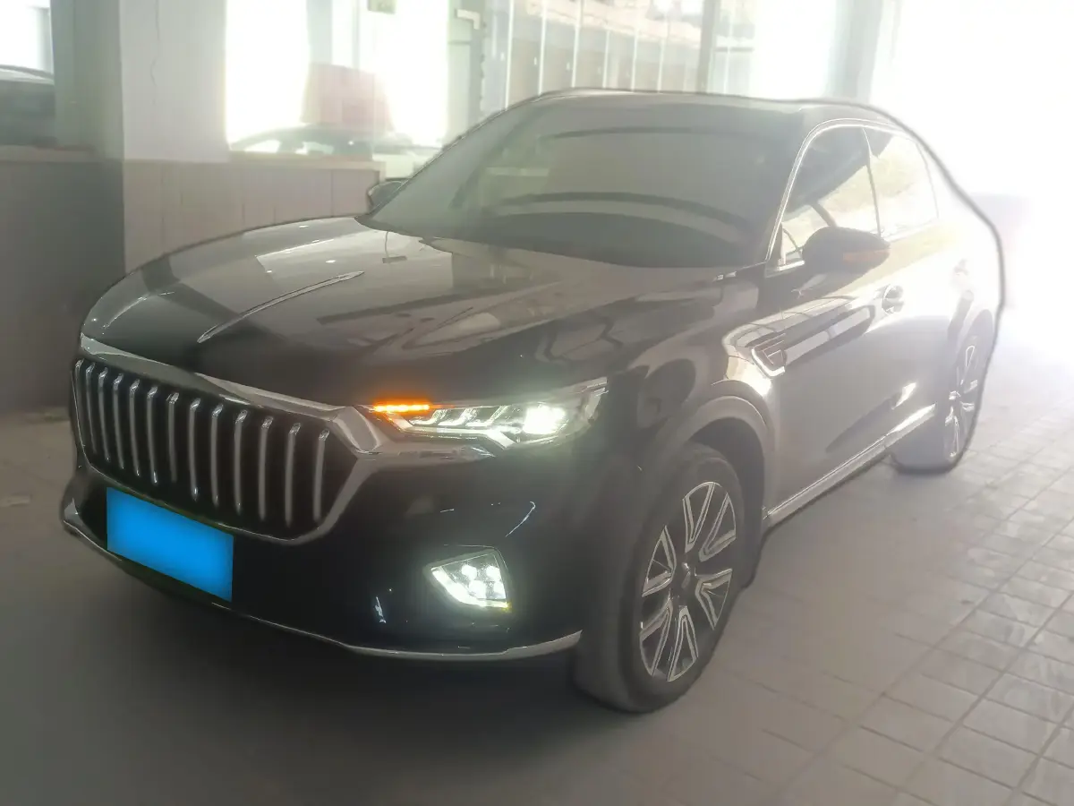 2022 HongQi HS5 2.0T 224HP L4 6AT 2022 HongQi HS5 2.0T 224HP L4 6AT