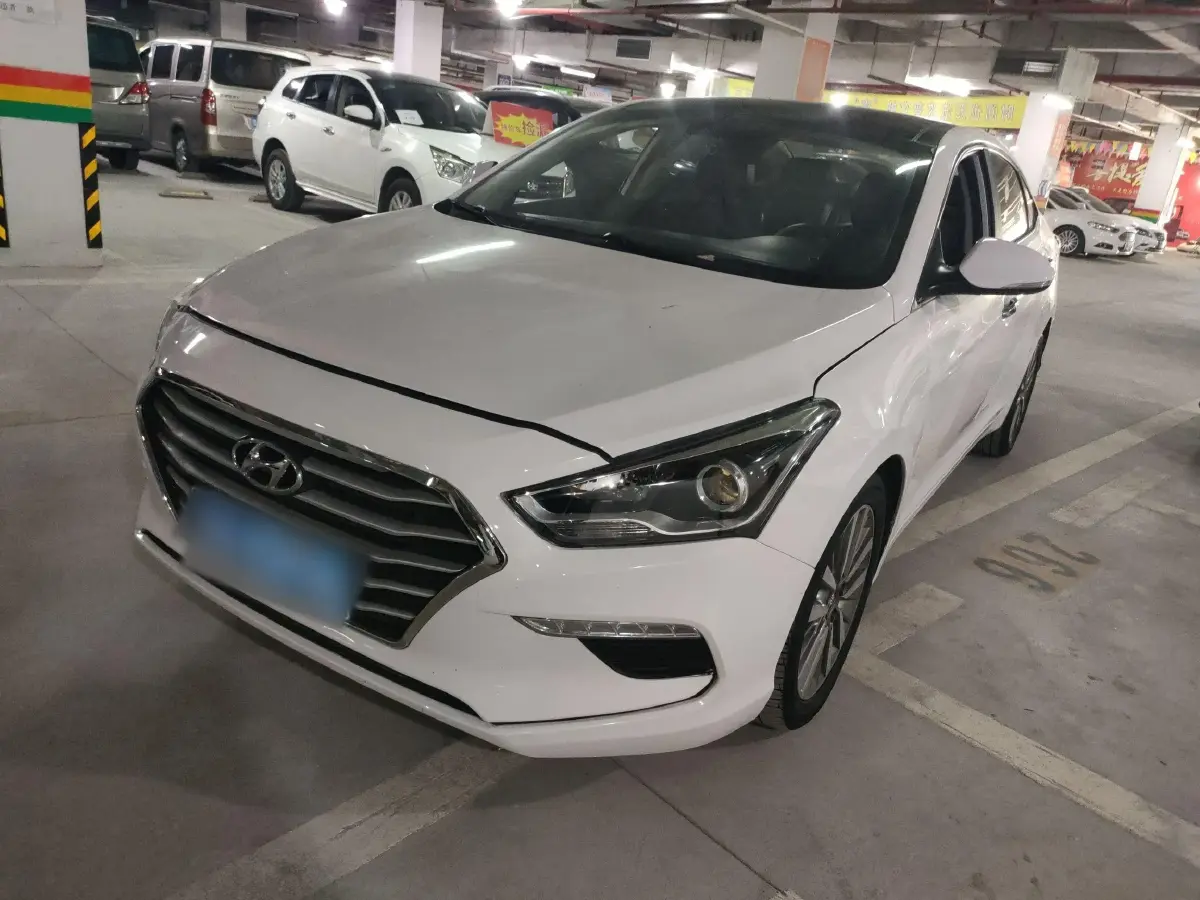 2017 Hyundai Mistra 1.8L 143HP L4 6AT