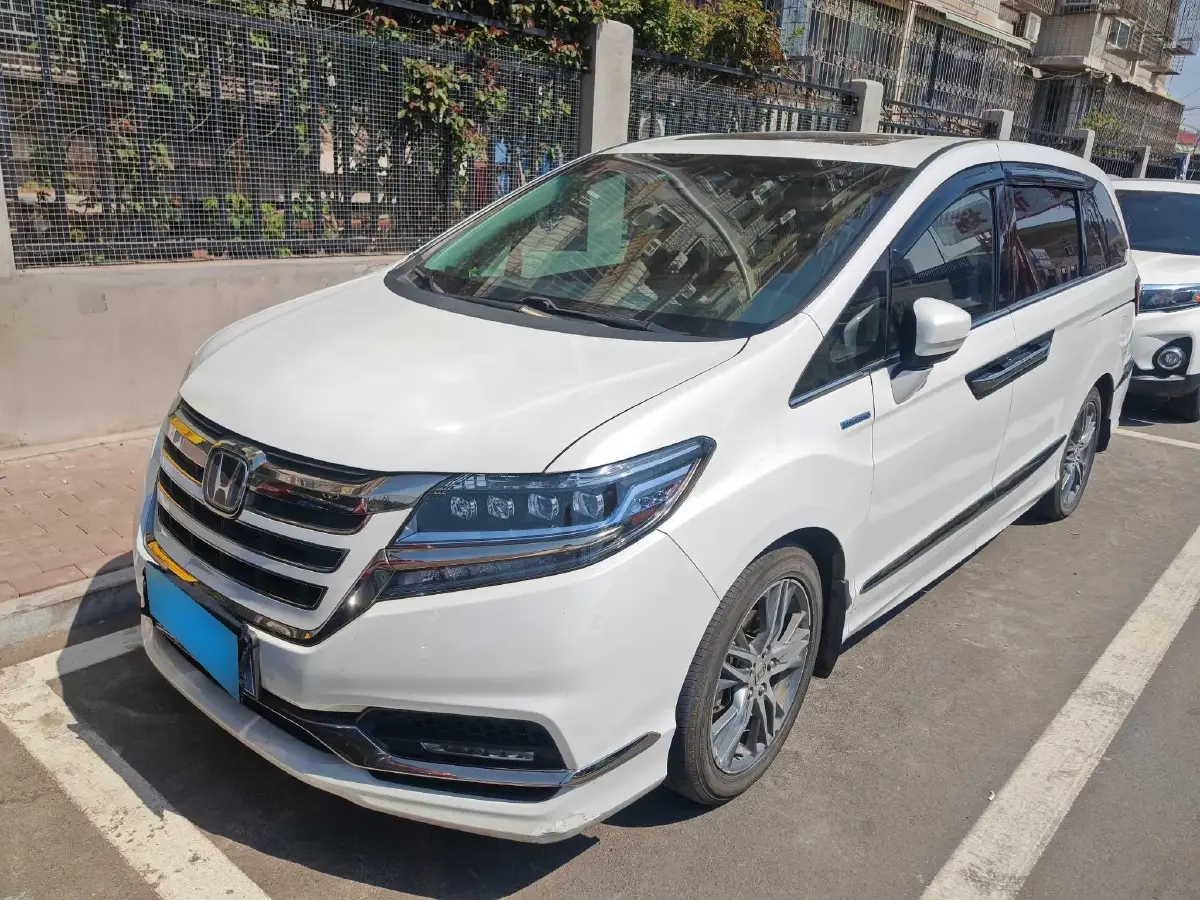 2019 Honda Elysioin 2.0L 146HP L4 E-CVT Hybrid