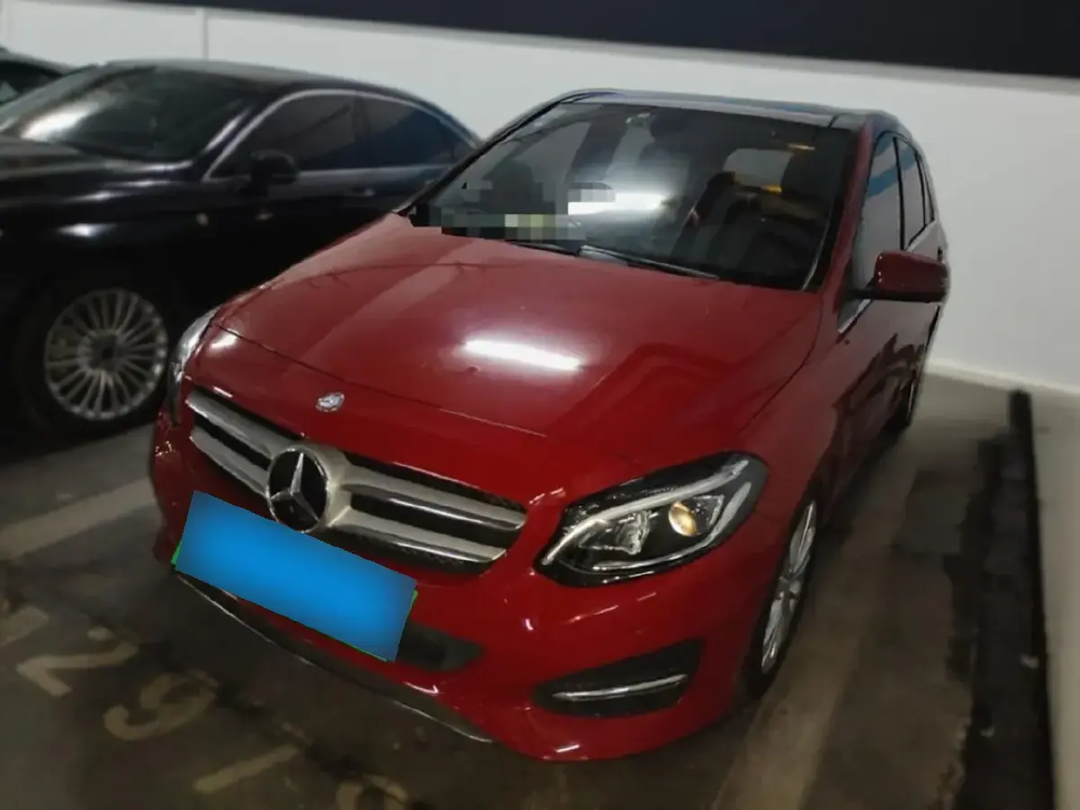 2015 Mercedes-Benz B Class 1.6T 156HP L4 7DCT
