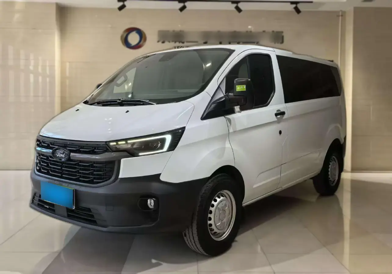2023 Ford Transit 2.0T 143HP L4 9AT