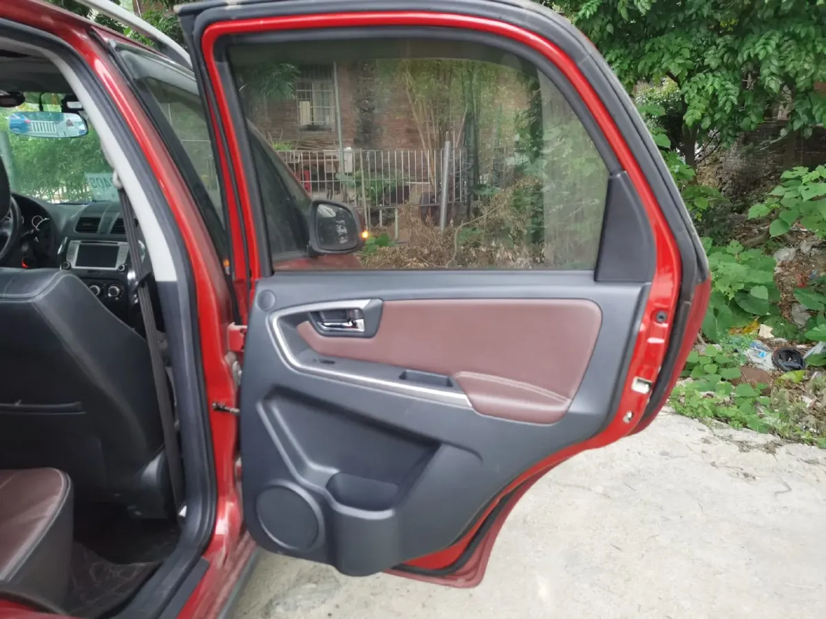 2012 Suzuki SX4 1.6L 109HP L4 4AT,autocango,china used car exporter,china ev exporter,chinese used car exporter,chinese used ev exporter