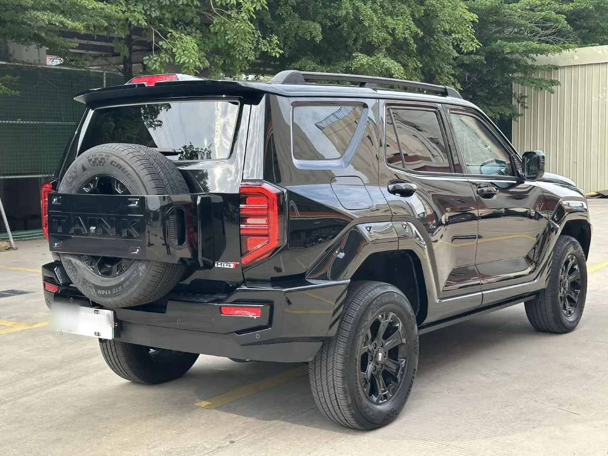 2024 Tank 400 2.0T 252HP L4 9AT PHEV 36.7/37.1KWH,autocango,china used car exporter,china ev exporter,chinese used car exporter,chinese used ev exporter