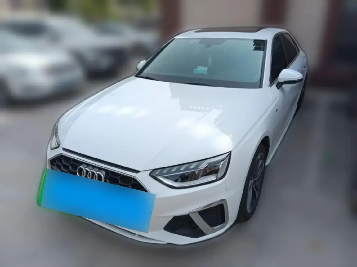 2021 Audi A4L 2.0T 190HP L4 7DCT