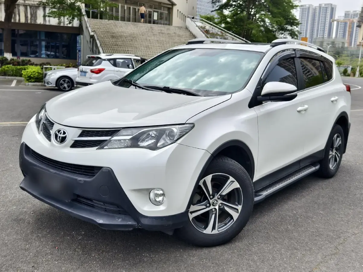 2015 Toyota RAV4 2.0L 147HP L4 CVT