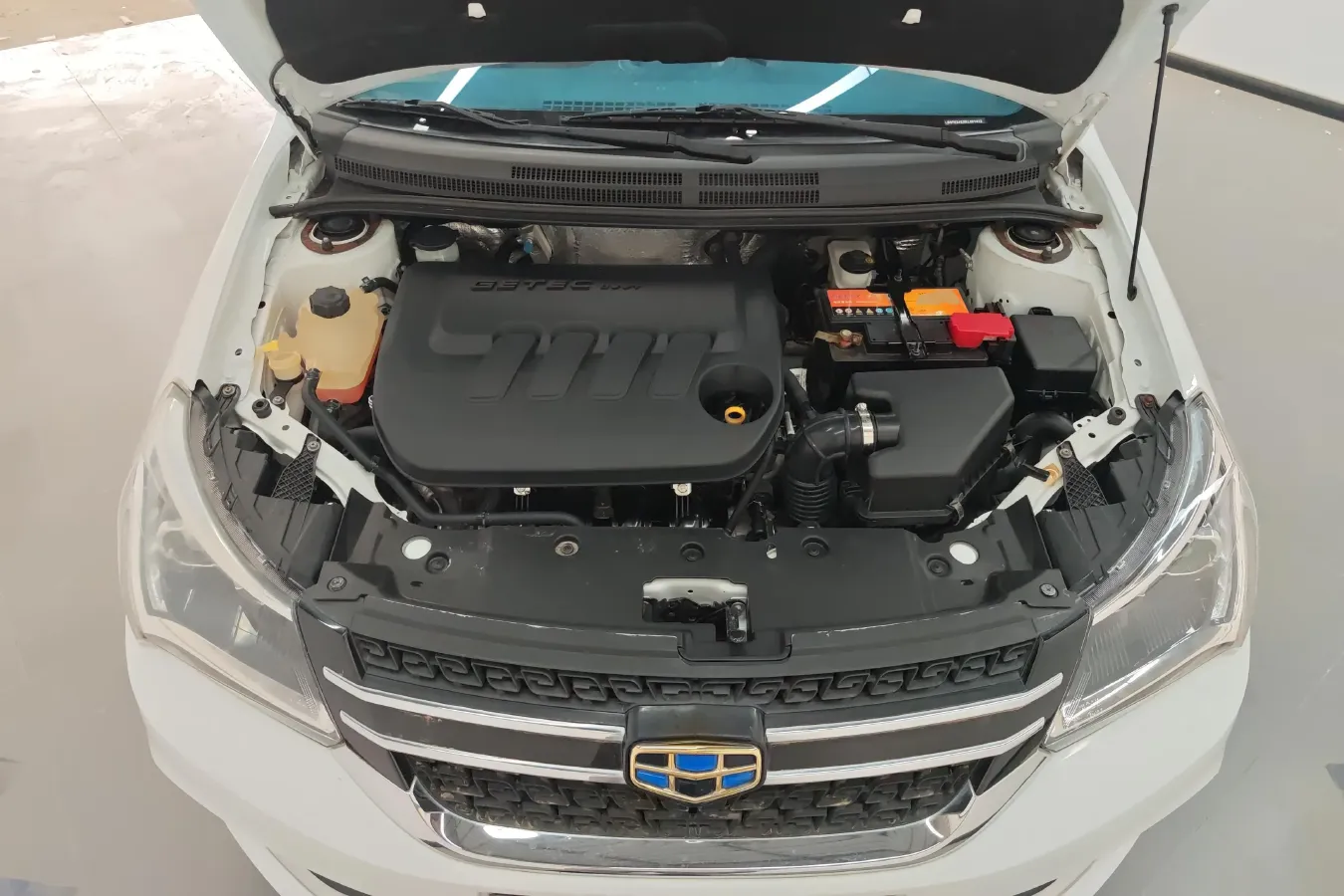 2019 Geely KingKong 1.5L 102HP L4 5MT,autocango,china used car exporter,china ev exporter,chinese used car exporter,chinese used ev exporter