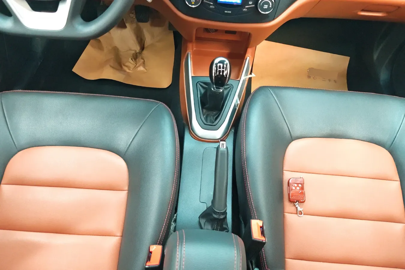 2019 Geely KingKong 1.5L 102HP L4 5MT,autocango,china used car exporter,china ev exporter,chinese used car exporter,chinese used ev exporter