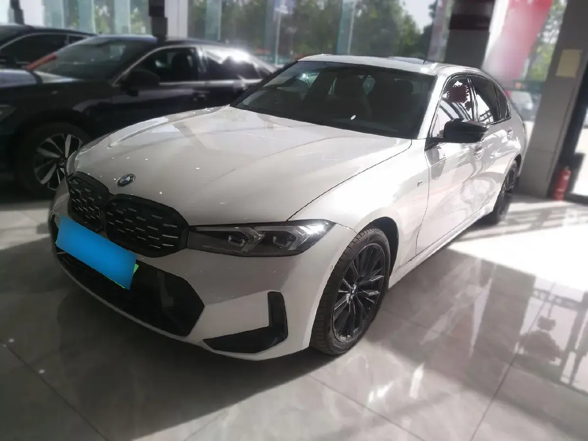 2024 BMW 3 Series 2.0T 184HP L4 8AT