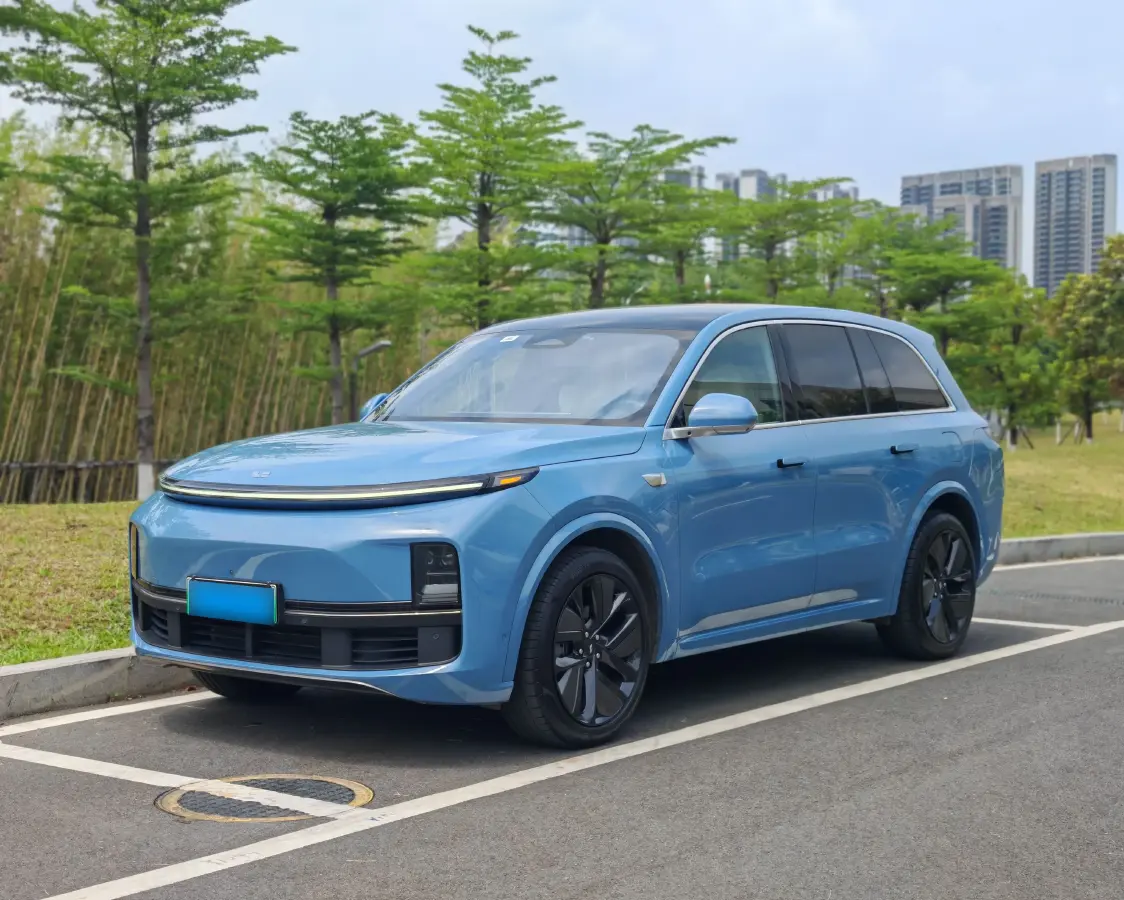 2023 Li L8 Range Extended 154HP REEV 40.9KWH