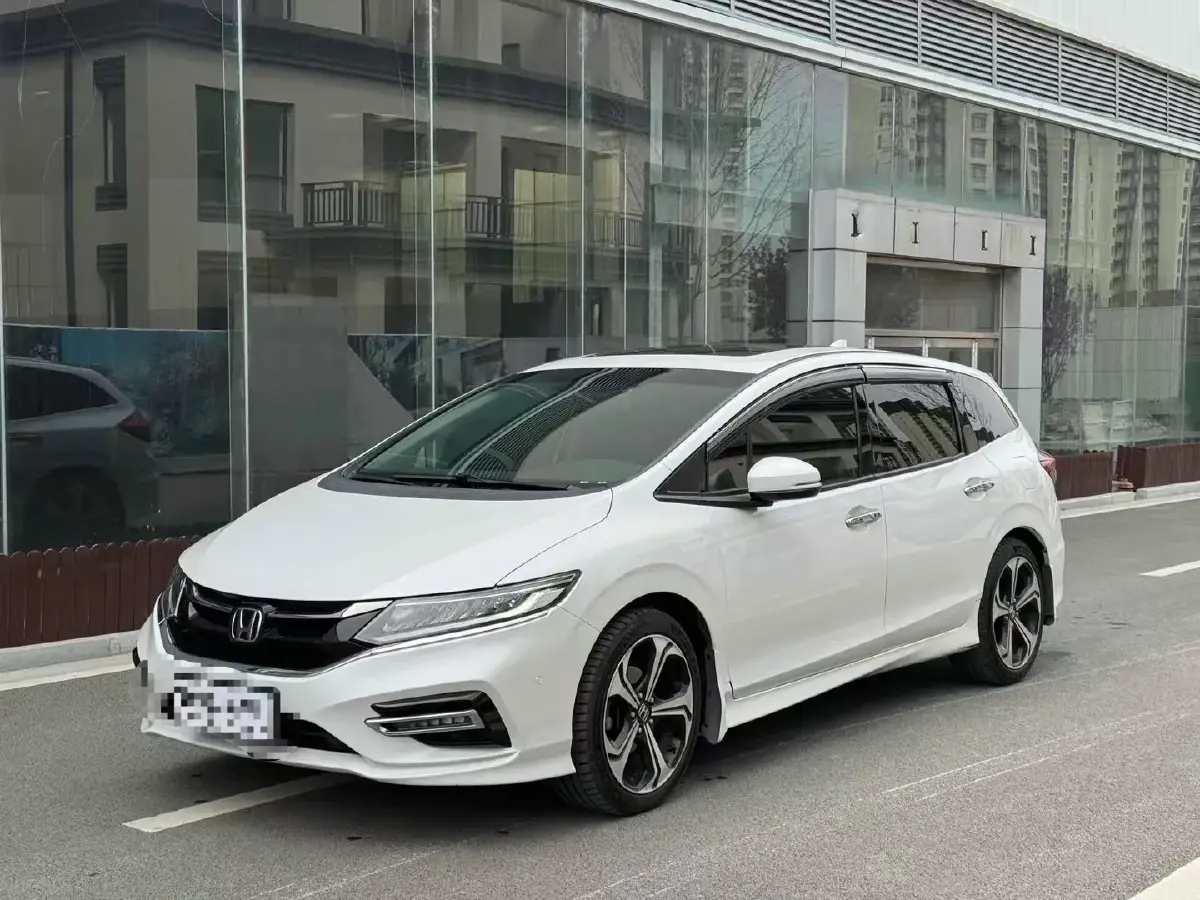 2020 Honda Jade 1.5T 156HP L4 CVT