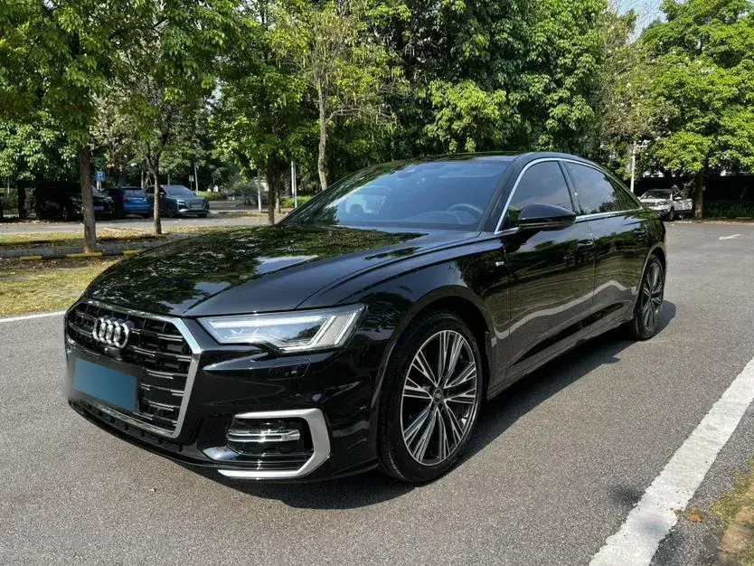 2024 Audi A6L 2.0T 245HP L4 7DCT
