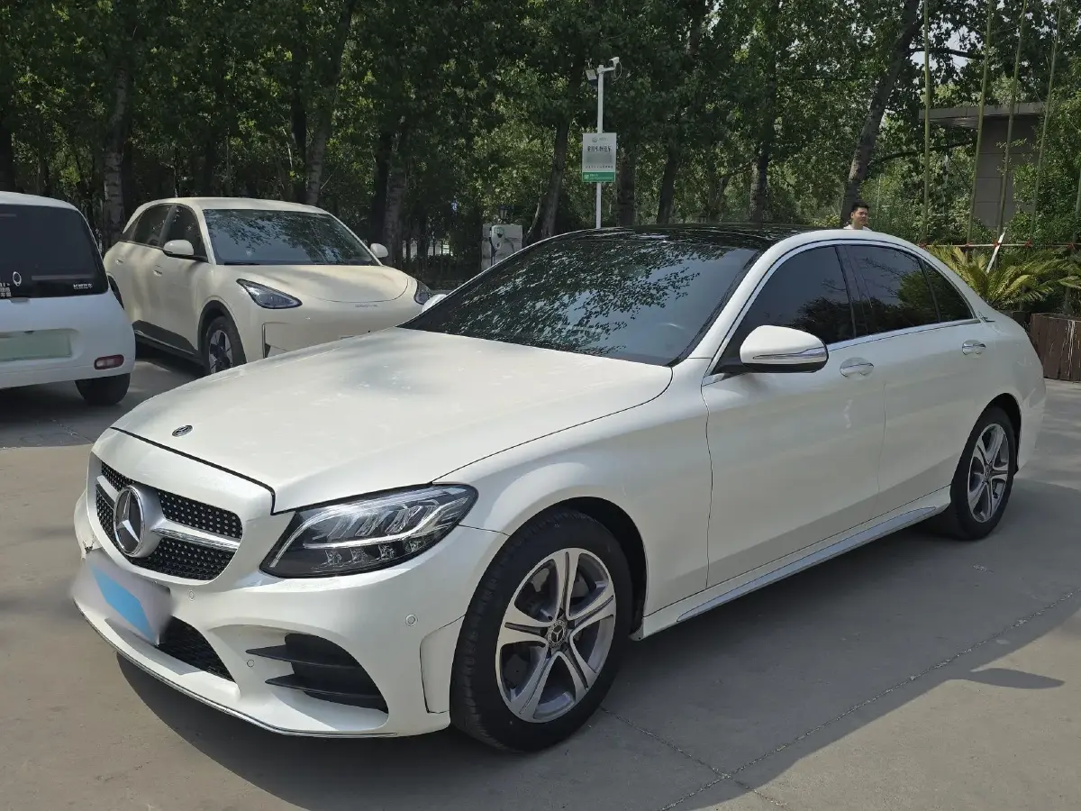 2020 Mercedes-Benz C Class 1.5T 184HP L4 9AT