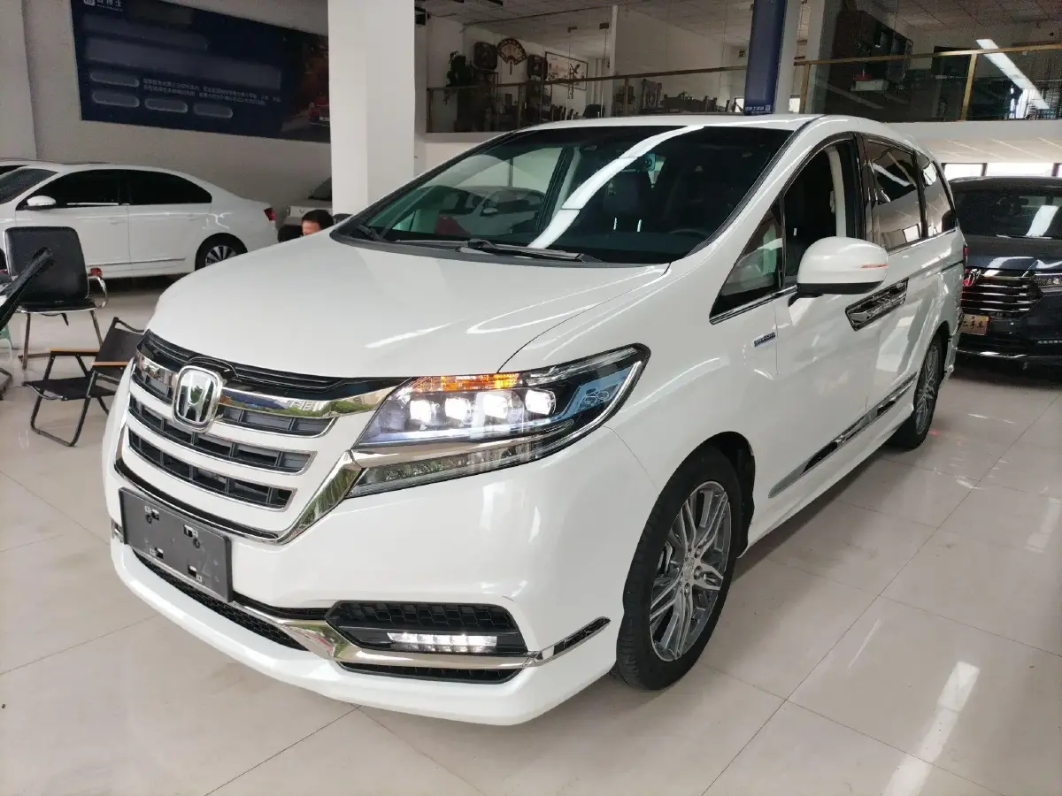 2019 Honda Elysioin 2.0L 146HP L4 E-CVT Hybrid