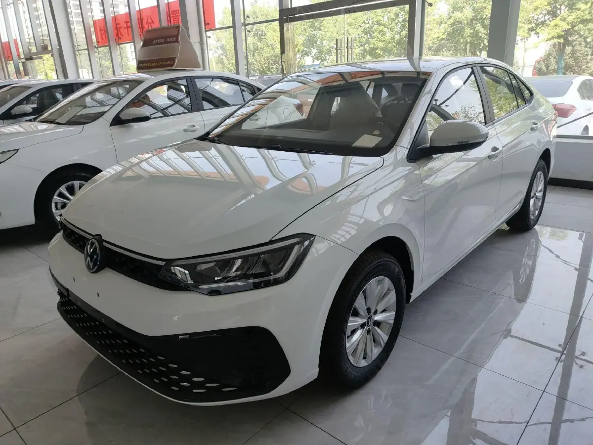 2025 Volkswagen Lavida 1.5L 110HP L4 6AT