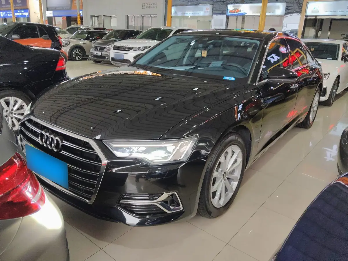 2023 Audi A6L 2.0T 190HP L4 7DCT
