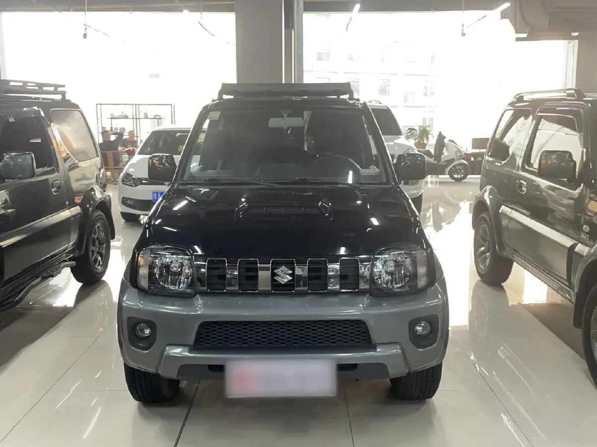 2015 Suzuki Jimny 1.3L 85HP L4 4AT,autocango,china used car exporter,china ev exporter,chinese used car exporter,chinese used ev exporter
