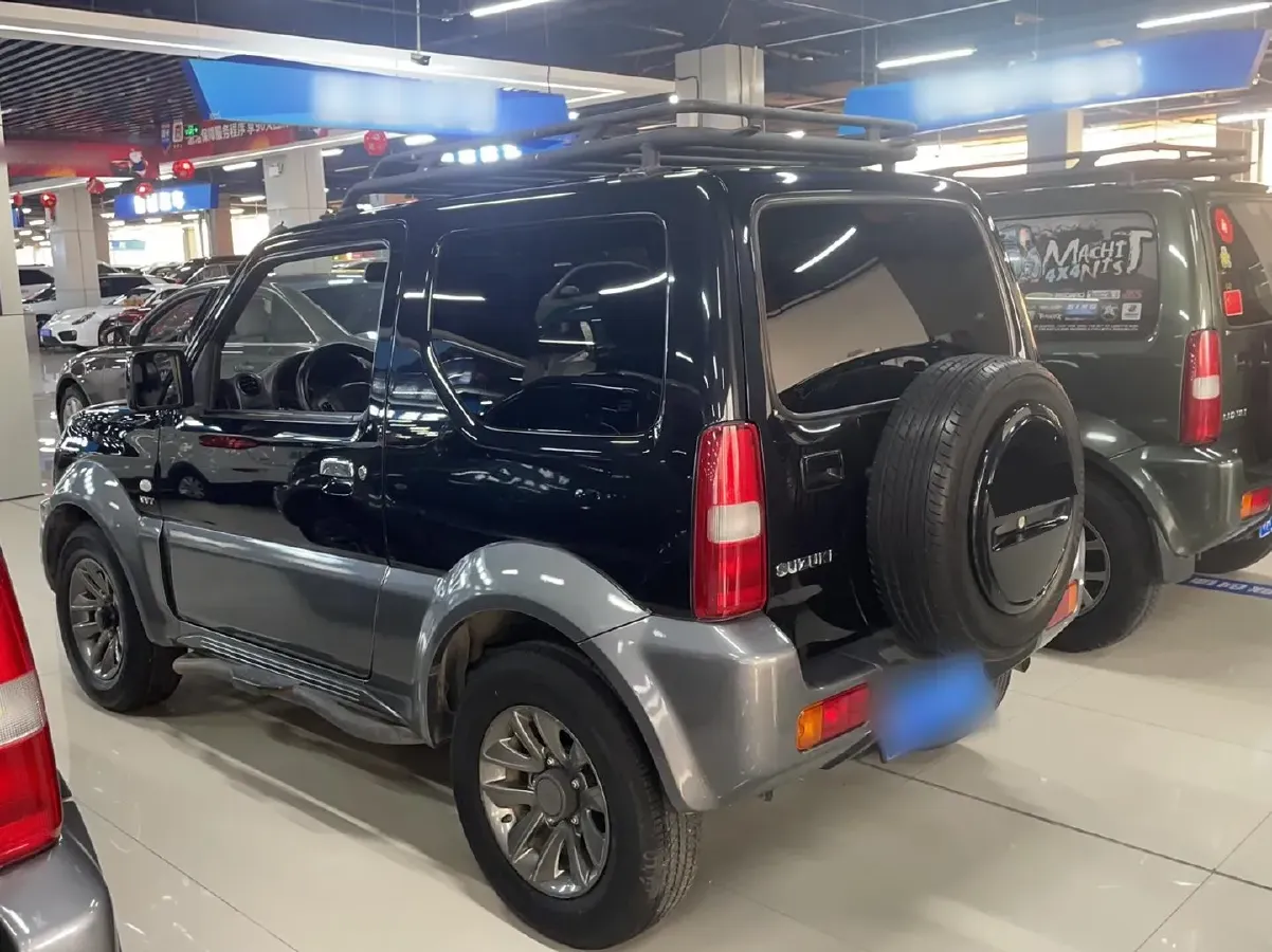 2015 Suzuki Jimny 1.3L 85HP L4 4AT,autocango,china used car exporter,china ev exporter,chinese used car exporter,chinese used ev exporter