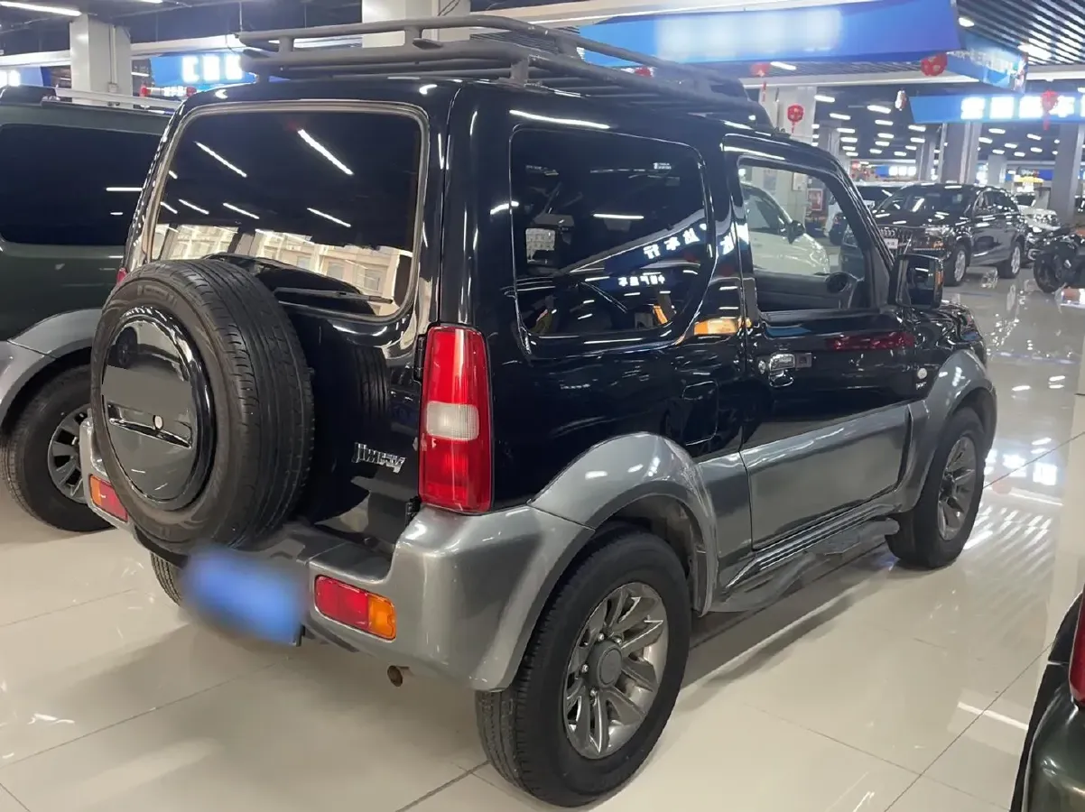 2015 Suzuki Jimny 1.3L 85HP L4 4AT,autocango,china used car exporter,china ev exporter,chinese used car exporter,chinese used ev exporter