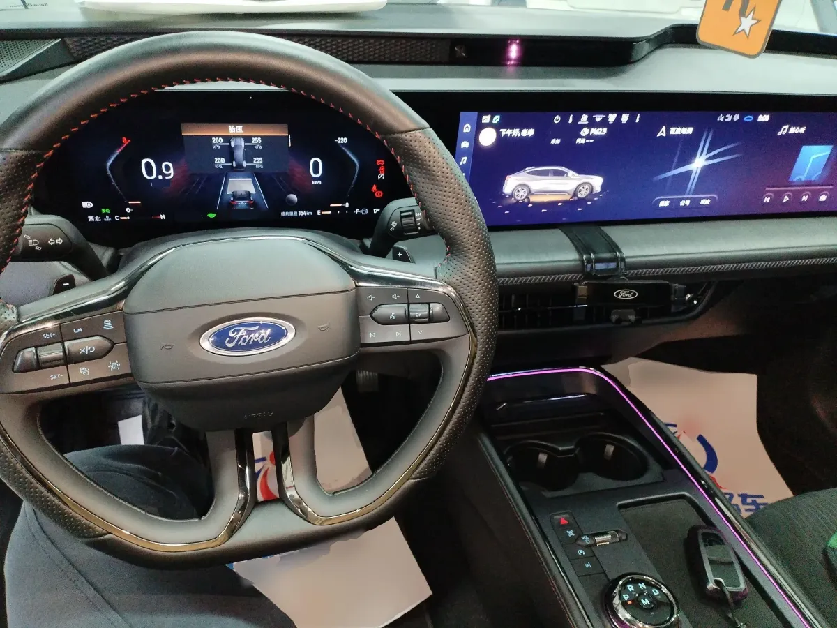 2022 Ford EVOS 2.0T 238HP L4 8AT,autocango,china used car exporter,china ev exporter,chinese used car exporter,chinese used ev exporter