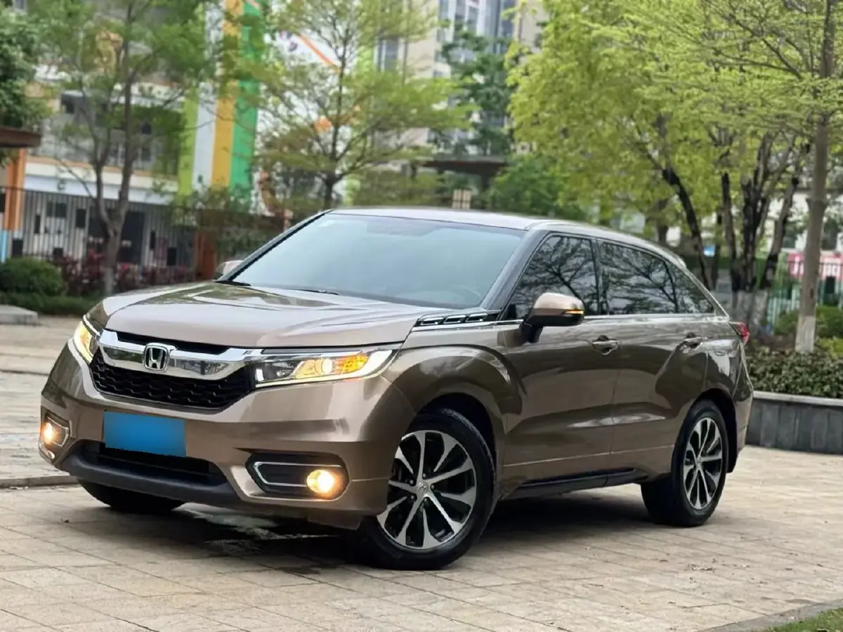 2017 Honda Avancier 1.5T 193HP L4 CVT