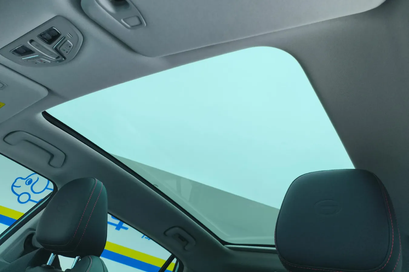 2022 GAC Trumpchi Emkoo 1.5T 177HP L4 7DCT,autocango,china used car exporter,china ev exporter,chinese used car exporter,chinese used ev exporter