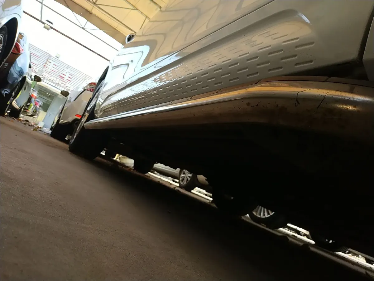 2012 Honda Crosstour 2.4L 197HP L4 5AT,autocango,china used car exporter,china ev exporter,chinese used car exporter,chinese used ev exporter