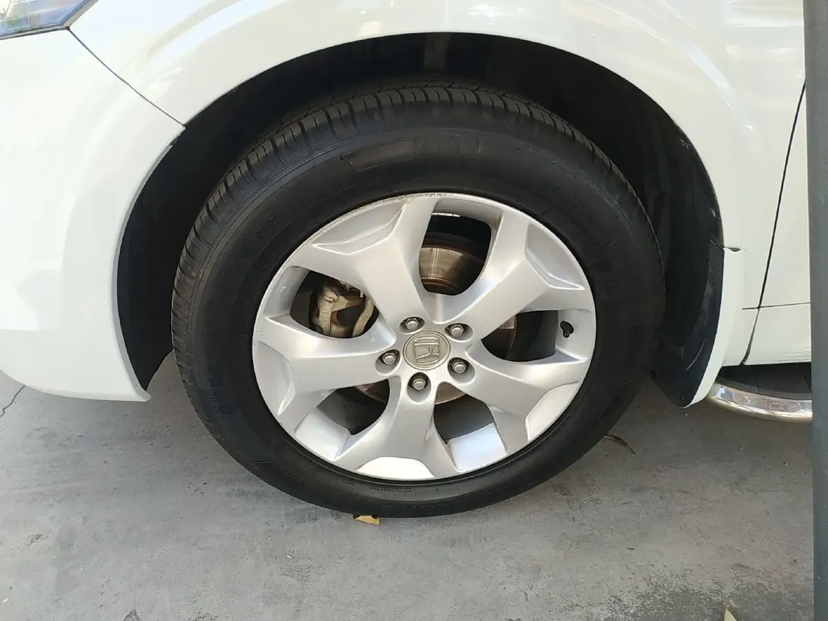 2012 Honda Crosstour 2.4L 197HP L4 5AT,autocango,china used car exporter,china ev exporter,chinese used car exporter,chinese used ev exporter