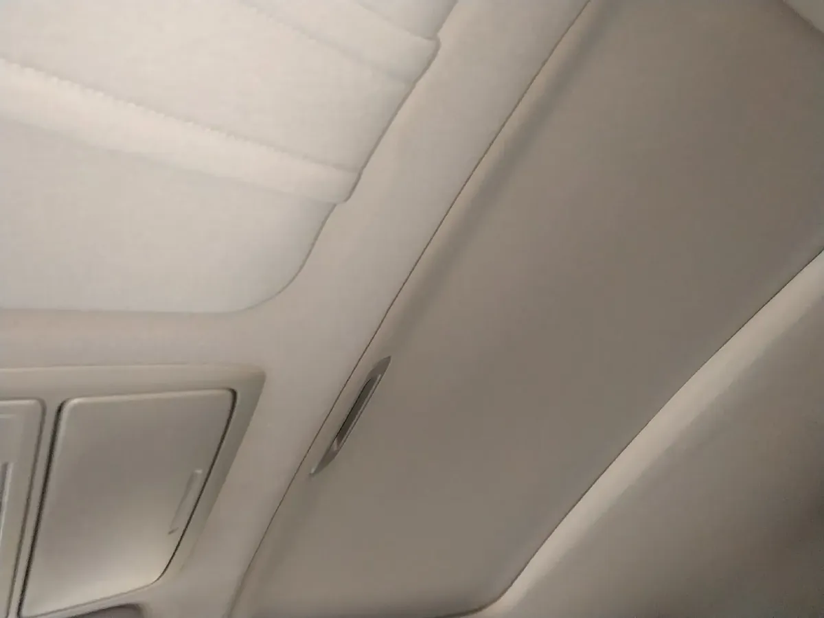 2012 Honda Crosstour 2.4L 197HP L4 5AT,autocango,china used car exporter,china ev exporter,chinese used car exporter,chinese used ev exporter