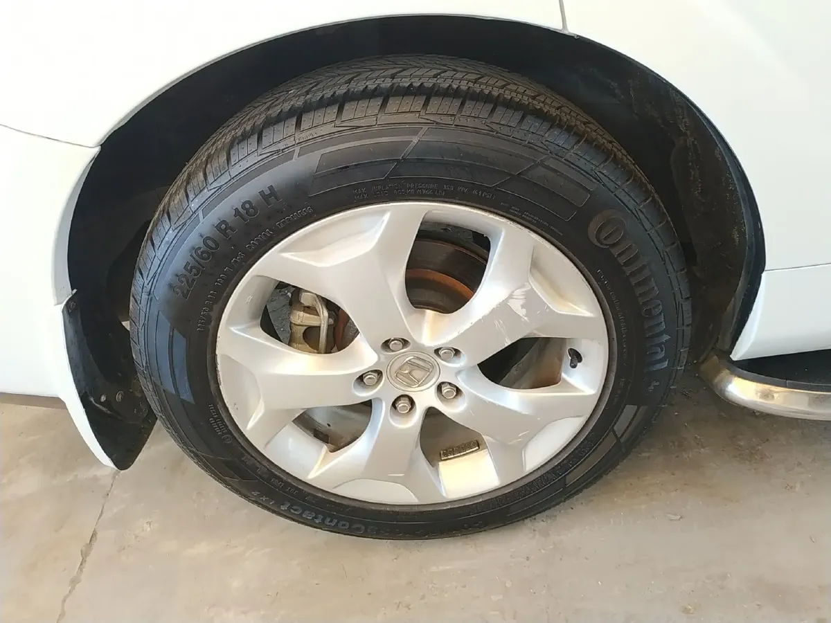 2012 Honda Crosstour 2.4L 197HP L4 5AT,autocango,china used car exporter,china ev exporter,chinese used car exporter,chinese used ev exporter