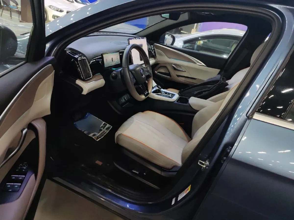 2024 BYD Song Pro 1.5L 110HP L4 E-CVT PHEV 18.3KWH,autocango,china used car exporter,china ev exporter,chinese used car exporter,chinese used ev exporter