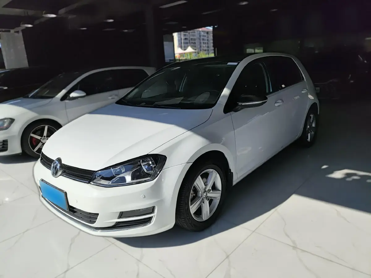 2015 Volkswagen Golf 1.4T 131HP L4 7DCT