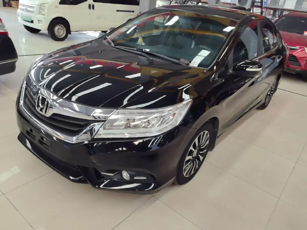 2013 Honda Crider 1.8L 139HP L4 5AT