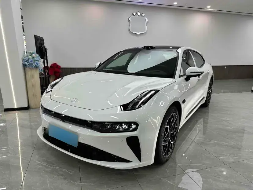 2025 Zeekr 001 BEV 100KWH