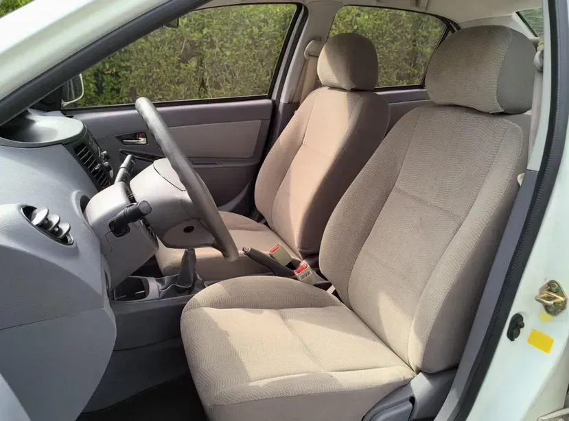 2013 Geely KingKong 1.5L 94HP L4 5MT,autocango,china used car exporter,china ev exporter,chinese used car exporter,chinese used ev exporter