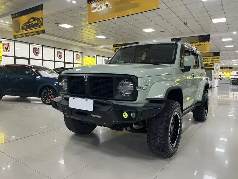 2021 Tank 300 2.0T 227HP L4 8AT