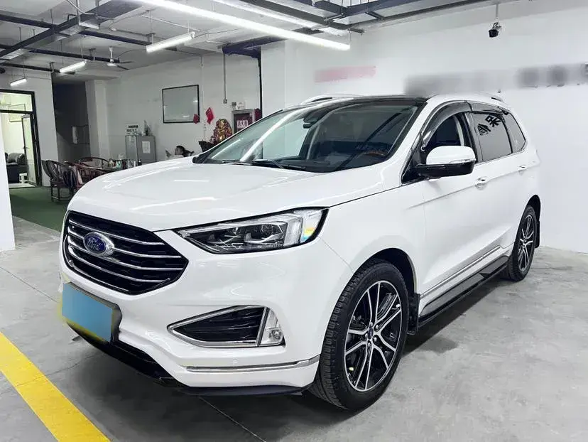 2020 Ford Edge 2.0T 245HP L4 8AT