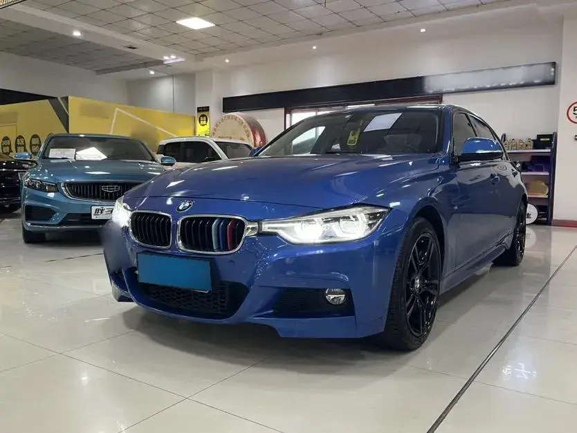 2018 BMW 3 Series 2.0T 184HP L4 8AT