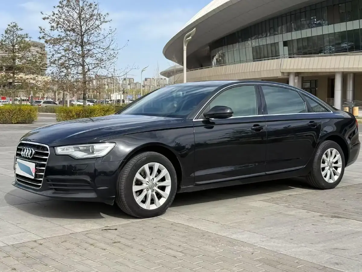 2014 Audi A6L 2.0T 180HP L4 CVT