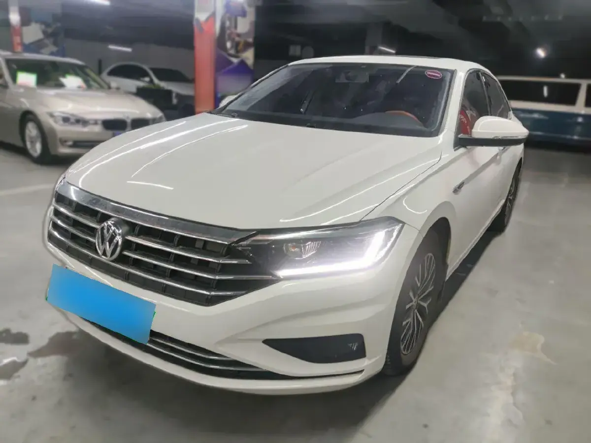 2021 Volkswagen Sagitar 1.4T 150HP L4 7DCT