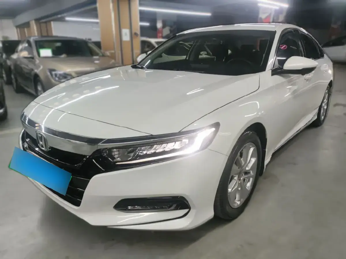 2018 Honda Accord 1.5T 194HP L4 CVT