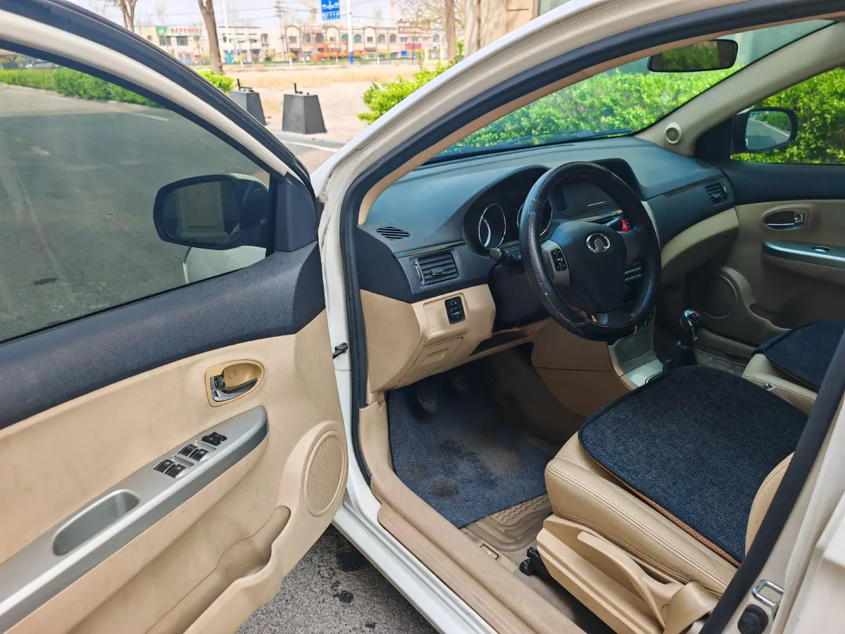 2013 Great Wall C30 1.5L 106HP L4 5MT,autocango,china used car exporter,china ev exporter,chinese used car exporter,chinese used ev exporter