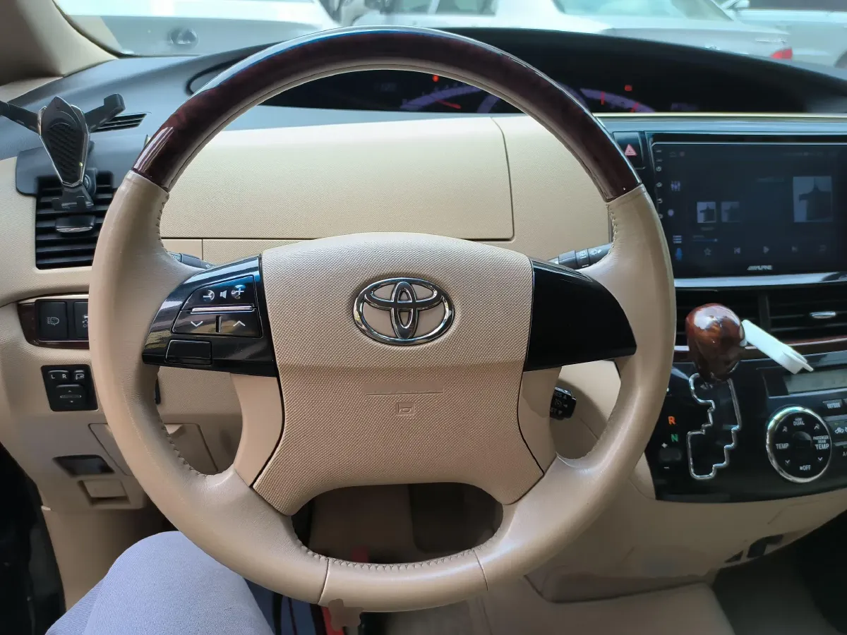 2012 Toyota Previa 2.4L 170HP L4 CVT,autocango,china used car exporter,china ev exporter,chinese used car exporter,chinese used ev exporter