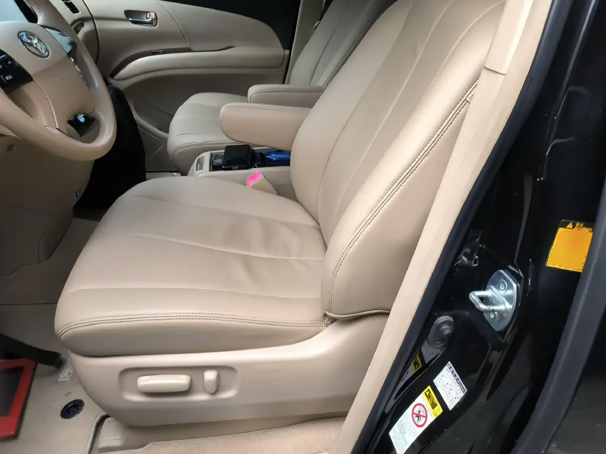 2012 Toyota Previa 2.4L 170HP L4 CVT,autocango,china used car exporter,china ev exporter,chinese used car exporter,chinese used ev exporter