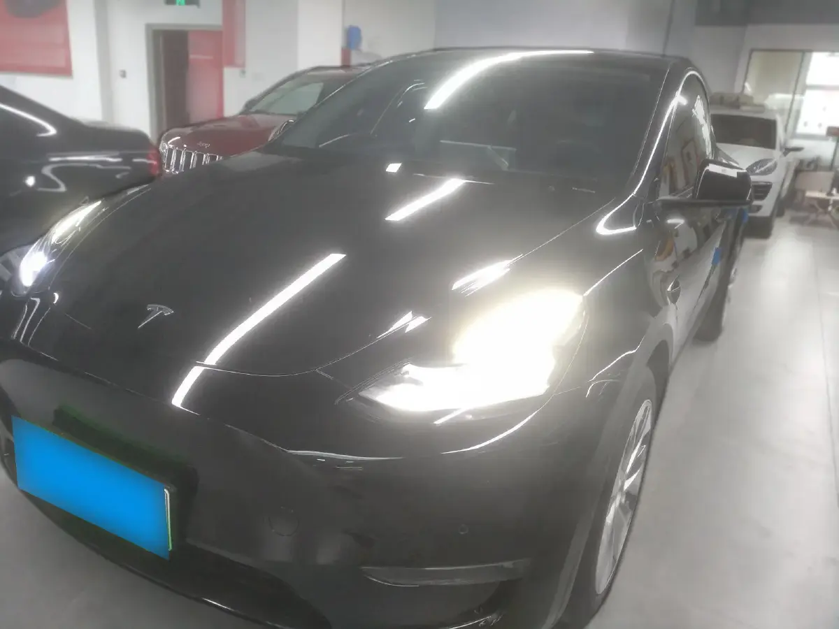 2021 Tesla Model Y BEV 60KWH