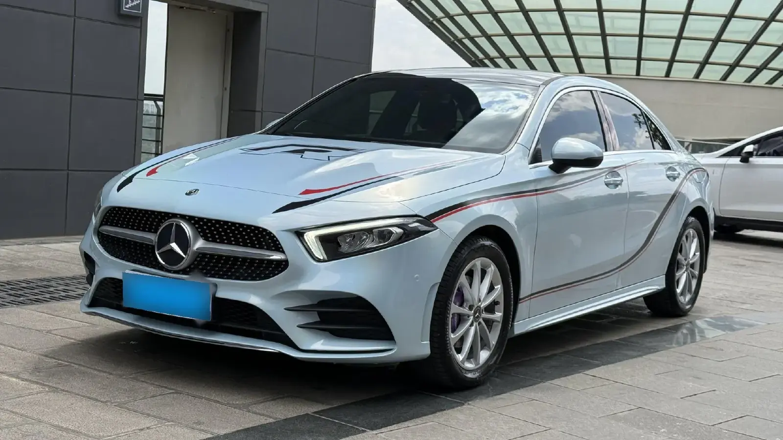 2019 Mercedes-Benz A Class 1.3T 163HP L4 7DCT