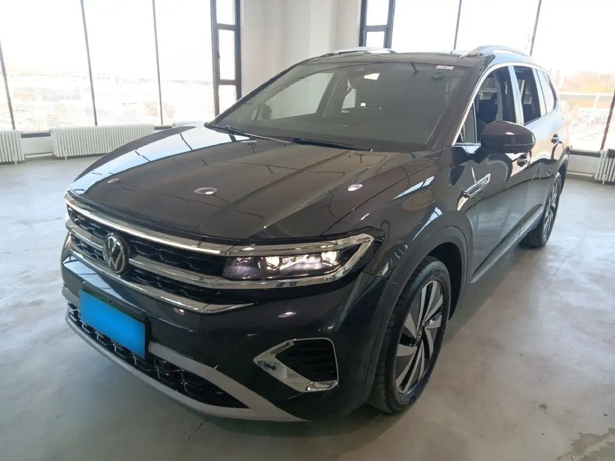 2021 Volkswagen Talagon 2.0T 220HP L4 7DCT