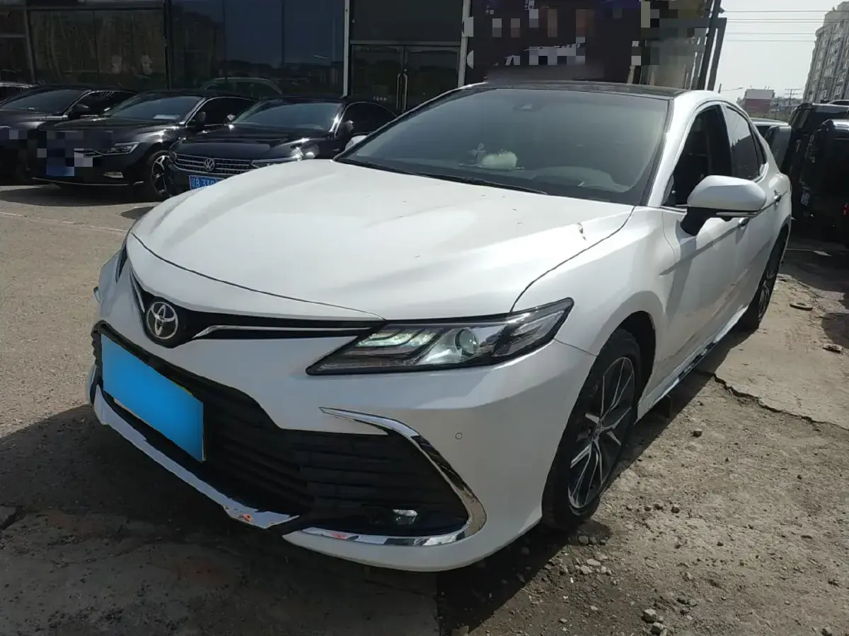 2023 Toyota Camry 2.5L 207HP L4 8AT